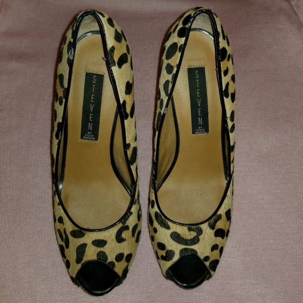 Steven by Steve Madden Leopard Heels - Picture 5 of 7